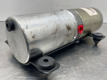 Load image into Gallery viewer, Convertible Top Motor THUNDERBIRD 2004 - NW50079
