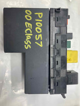 Load image into Gallery viewer, BODY CONTROL MODULE MERCEDES E320 2000 01 02 03 - NW34605
