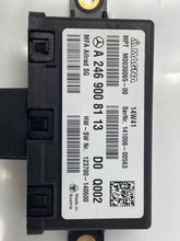 Load image into Gallery viewer, TRANSFER CASE CONTROL MODULE COMPUTER CLA250 CLA45 GLA250 GLA45 GLAh 14-16 - NW35168