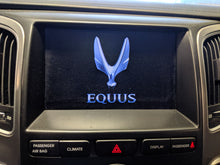 Load image into Gallery viewer, INFO-GPS SCREEN Hyundai Equus 2011 11 2012 12 2013 13 - NW105321
