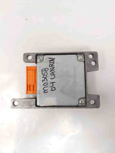 Load image into Gallery viewer, AIR BAG COMPUTER Land Rover Discovery 99 00 01 02 03 04 - NW36917