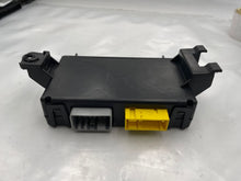 Load image into Gallery viewer, DOOR CONTROL MODULE COMPUTER Lincoln Navigator 2007-2014 - NW27721
