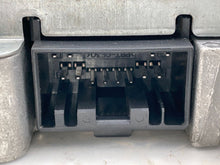 Load image into Gallery viewer, BODY CONTROL COMPUTER Jaguar S Type 2000 00 01 02 03 - NW32765