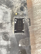 Load image into Gallery viewer, Dash Console Switch RANGE ROVER 2004 - NW167981