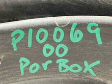 Load image into Gallery viewer, GRILLE Porsche Boxster Boxster S 97 98 99 00 01 02 Left - NW98601