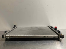 Load image into Gallery viewer, Radiator Chevrolet Corvette 2000 - NW131627