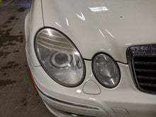 Load image into Gallery viewer, HEADLIGHT LAMP ASSEMBLY E350 E550 E280 E300 E320 E63 07-09 Right - NW103214