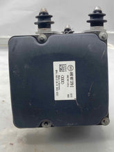 Load image into Gallery viewer, ABS Pump AUDI A8 2011 - NW812