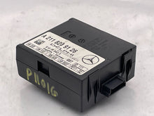 Load image into Gallery viewer, SECURITY COMPUTER MERCEDES SL500 C230 C240 01 - 06 - NW34336
