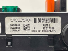 Load image into Gallery viewer, FUSE BOX Volvo C70 S60 S80 V70 XC60 XC70 XC90 05 06 07 08 09 - NW483544