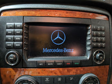 Load image into Gallery viewer, RADIO Mercedes-Benz R320 R350 R500 R63 2007 07 - NW139209