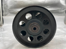Load image into Gallery viewer, Power Steering Pump Lincoln Navigator 2011 - NW162903