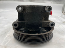 Load image into Gallery viewer, Power Steering Pump Lincoln Navigator 2011 - NW162903