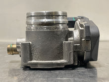 Load image into Gallery viewer, THROTTLE BODY 228I 320i 328D 328i 328I GT 428i 528D 528i X1 X3 X4 12-15 - NW177804