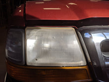 Load image into Gallery viewer, HEADLIGHT LAMP ASSEMBLY Ford Ranger 1998 98 1999 99 2000 00 Right - NW101952