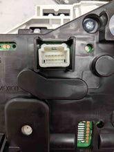 Load image into Gallery viewer, SPEEDOMETER CLUSTER Nissan Sentra 2017 17 2018 18 2019 19 - NW160291