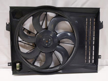 Load image into Gallery viewer, RADIATOR FAN ASSEMBLY Sportage Tucson 2007 07 2008 08 2009 09 2010 10 - NW64179