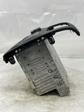 Load image into Gallery viewer, RADIO Nissan Altima 2010 10 AM FM CD - NW136915