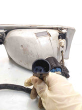 Load image into Gallery viewer, Headlight Lamp Assembly FORD F250SD PICKUP 2003 - NW101985
