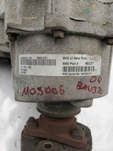 Load image into Gallery viewer, TRANSFER CASE BMW 325i 330i 2003 03 2004 04 2005 05 - NW176675
