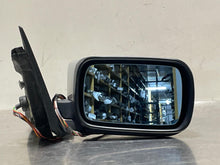 Load image into Gallery viewer, SIDE VIEW DOOR MIRROR 320i 325ci 325i 330ci 330i 330xi 01-03 Right - NW51747