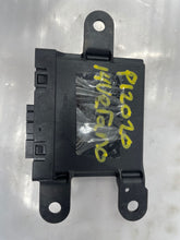 Load image into Gallery viewer, PARK ASSIST CONTROL MODULE COMPUTER Regal Verano Camaro Cruze 10-17 - NW25967