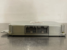 Load image into Gallery viewer, Shift point control module Infiniti M45 2003 03 - NW31584