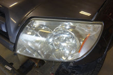 Load image into Gallery viewer, HEADLIGHT LAMP ASSEMBLY 4 Runner 2003 03 2004 04 2005 05 Left - NW103669