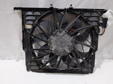 Load image into Gallery viewer, RADIATOR FAN ASSEMBLY 550i 550i Gt 650i 750 HYBRID 750i 750il 09-15 - NW208931