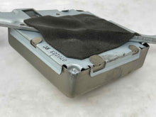 Load image into Gallery viewer, BODY CONTROL MODULE COMPUTER Toyota Highlander 04 05 06 07 - NW210641