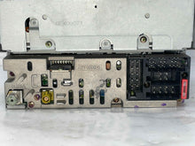 Load image into Gallery viewer, CD CHANGER Audi A4 A6 A8 1997 97 98 99 00 01 02 03 - 05 - NW211902