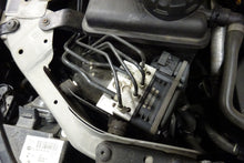 Load image into Gallery viewer, ABS ANTI-LOCK BRAKE PUMP BMW 528i 535i 550i 650i 08 09 10 - NW965