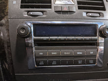 Load image into Gallery viewer, Radio Cadillac DTS 2010 - NW211900