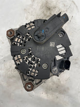 Load image into Gallery viewer, Alternator Jaguar XE 2019 - NW211330