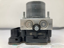 Load image into Gallery viewer, ABS Pump Jaguar XE 2019 - NW211320