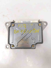 Load image into Gallery viewer, Air Bag Computer Range Rover 2003 03 2004 04 - NW37053