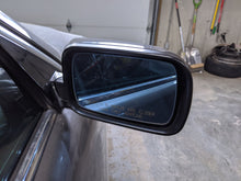 Load image into Gallery viewer, SIDE VIEW DOOR MIRROR 525i 528i 530i 540i 99 00 01 02 03 Right - NW212362