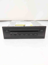 Load image into Gallery viewer, REMOTE CD CHANGER Audi Q7 07 08 09 10 11 - NW212608