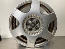 Load image into Gallery viewer, WHEEL Beetle 1998 98 99 00 01 02 03 04 05 16x6.5 Alloy - NW201529