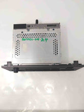 Load image into Gallery viewer, RADIO BMW Z4 2004 04 - NW213132