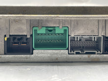 Load image into Gallery viewer, Radio Land Rover LR3 2006 - NW139390