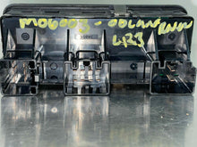 Load image into Gallery viewer, FRONT DOOR WINDOW SWITCH Land Rover LR3 05 06 07 08 09 Left - NW57446