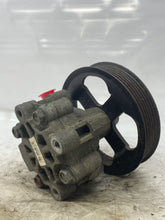 Load image into Gallery viewer, POWER STEERING PUMP Land Rover LR3 Range Rover Sport 2005 05 2006 06 07 08 09 - NW163983