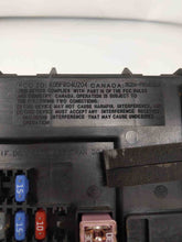 Load image into Gallery viewer, Fuse Box Mercury Mariner 2005 - NW65023