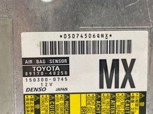 Load image into Gallery viewer, AIR BAG CONTROL MODULE COMPUTER Toyota Highlander 08 09 10 - NW38526