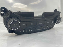 Load image into Gallery viewer, RADIO Chevrolet Malibu 2014 14 2015 15 2016 16 AM FM CD - NW135326
