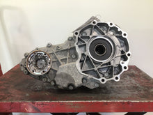 Load image into Gallery viewer, Transfer Case GIULIA 2018 - NW213632