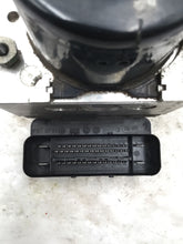 Load image into Gallery viewer, ABS Pump Pontiac Solstice 2007 - NW590