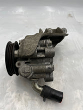 Load image into Gallery viewer, Power Steering Pump Pontiac Solstice 2007 - NW162908
