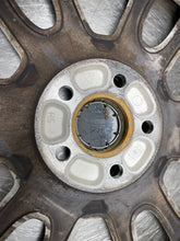 Load image into Gallery viewer, WHEEL RIM S60 XC60 09-10 18x7-1/2 ALLOY - NW214828